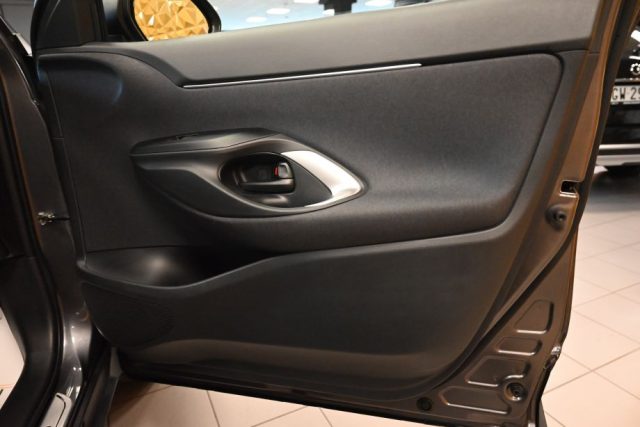 TOYOTA Yaris Cross usata 64