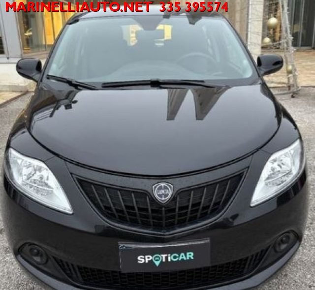 LANCIA Ypsilon usata, con Airbag