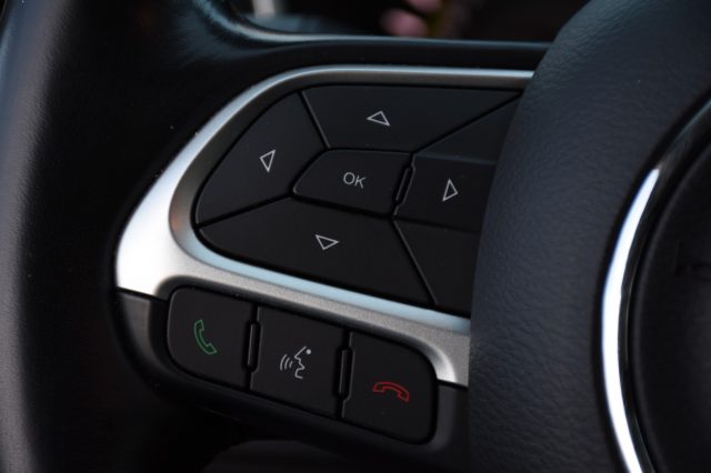 JEEP Compass usata, con Servosterzo