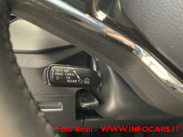 SKODA Kamiq usata, con Sensori di parcheggio posteriori