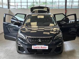 PEUGEOT 3008 usata, con Airbag