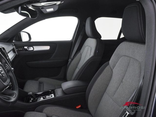 VOLVO XC40 usata 8