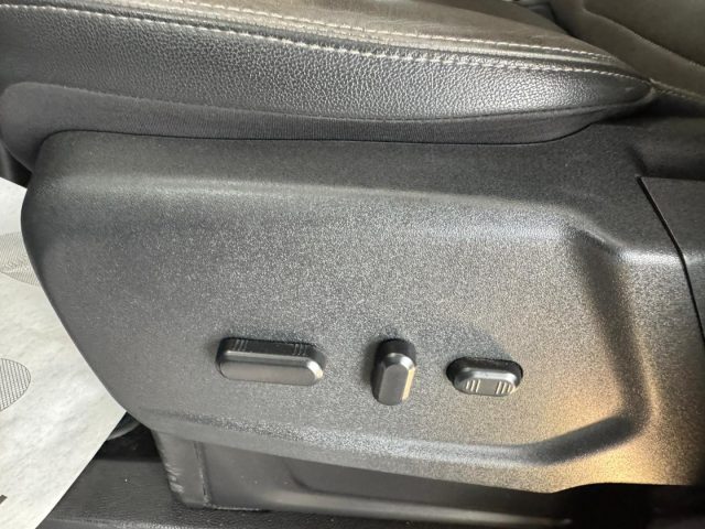 FORD Tourneo Custom usata, con Regolazione elettrica sedili
