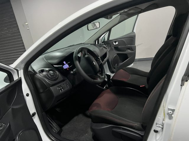 RENAULT Clio usata, con Boardcomputer