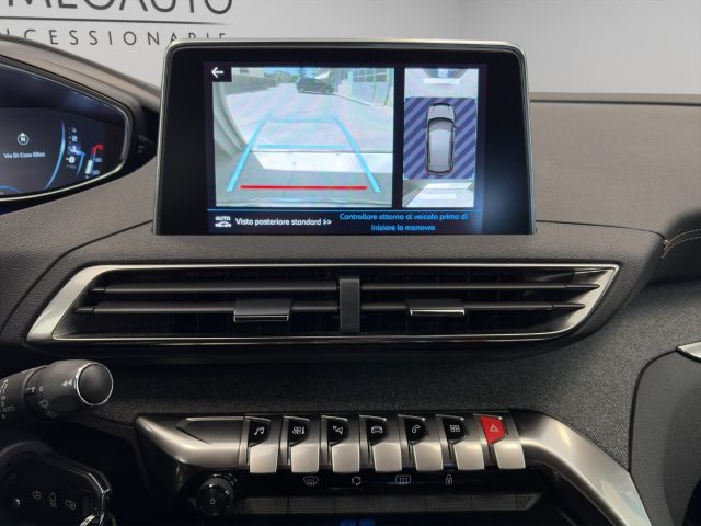PEUGEOT 3008 usata, con Vetri oscurati