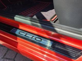 RENAULT Clio usata, con Sistema di navigazione