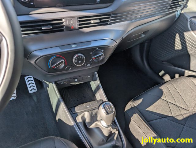 HYUNDAI Bayon usata, con Android Auto