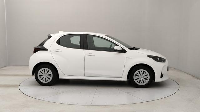 TOYOTA Yaris usata, con Autoradio