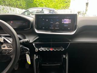 PEUGEOT 2008 usata, con Controllo vocale