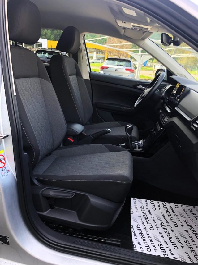 VOLKSWAGEN T-Cross usata, con Climatizzatore automatico, 2 zone