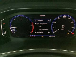 VOLKSWAGEN T-Roc usata, con Servosterzo
