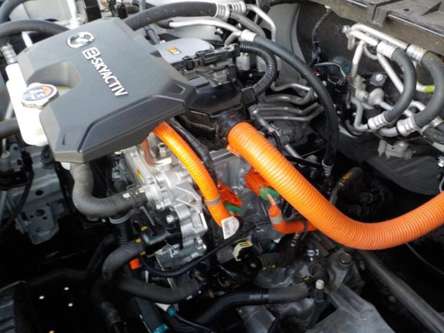 MAZDA MX-30 usata, con Hill holder