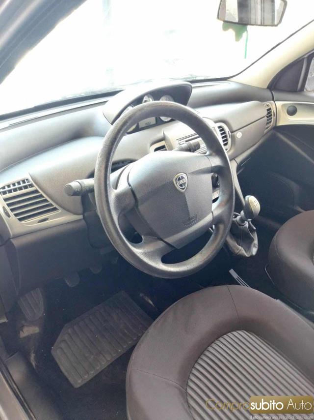 LANCIA Ypsilon usata 10