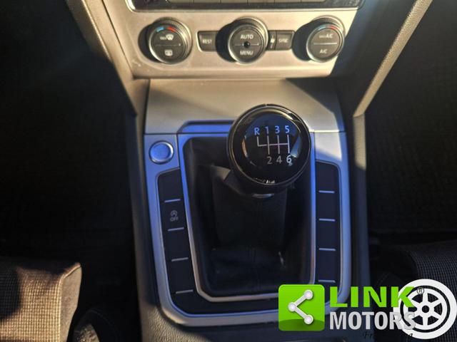 VOLKSWAGEN Passat Variant usata, con Chiusura centralizzata telecomandata