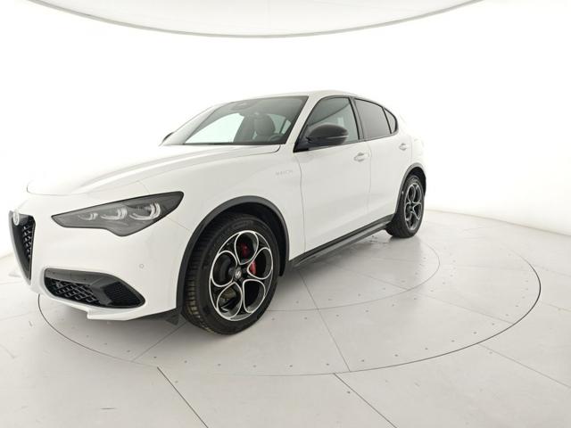 ALFA ROMEO Stelvio usata, con Interni in pelle