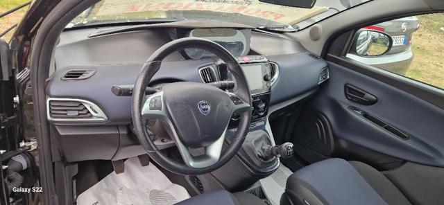 LANCIA Ypsilon usata, con Controllo automatico clima