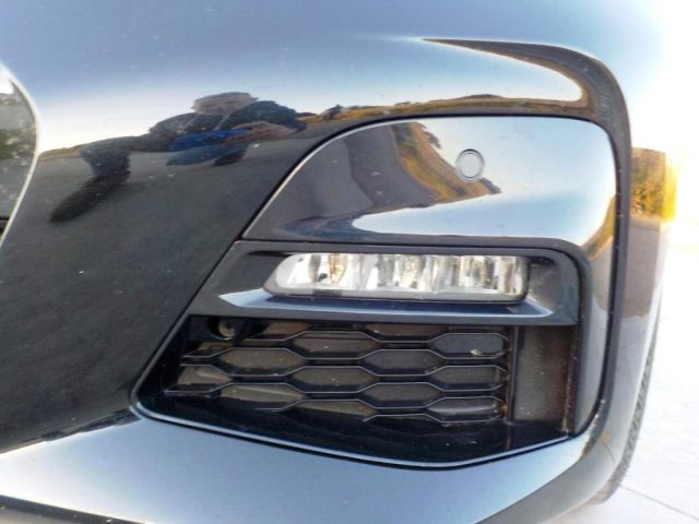 BMW 318 usata, con USB