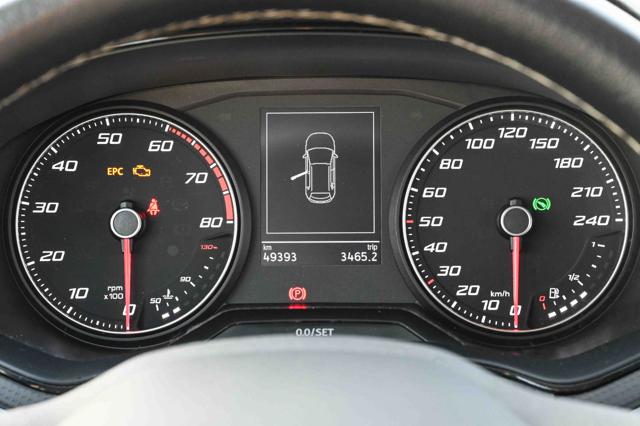 SEAT Arona usata, con Sedile posteriore sdoppiato