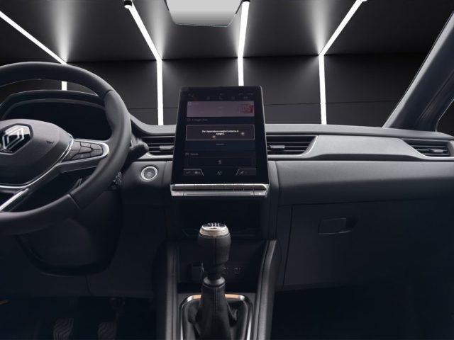 RENAULT Captur usata, con Sistema di navigazione
