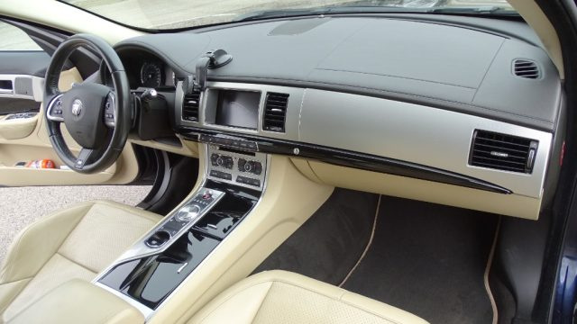 JAGUAR XF usata 83