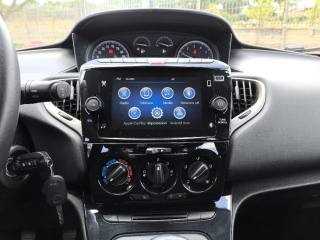 LANCIA Ypsilon usata 8