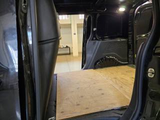 PEUGEOT Partner usata, con Fendinebbia