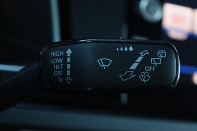 VOLKSWAGEN Taigo usata, con Bracciolo