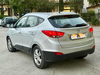 HYUNDAI iX35 usata, con Alzacristalli elettrici