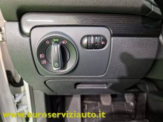 VOLKSWAGEN Golf usata, con Isofix