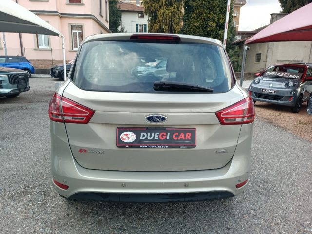 FORD B-Max usata, con Autoradio