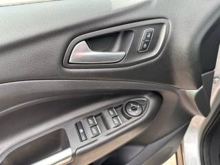 FORD Kuga usata, con Autoradio