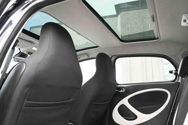 SMART ForFour usata, con Sedile posteriore sdoppiato