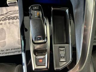 PEUGEOT 3008 usata, con Specchietti laterali elettrici