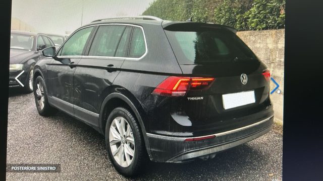 VOLKSWAGEN Tiguan usata, con Airbag laterali