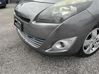 RENAULT Scenic usata, con Airbag laterali