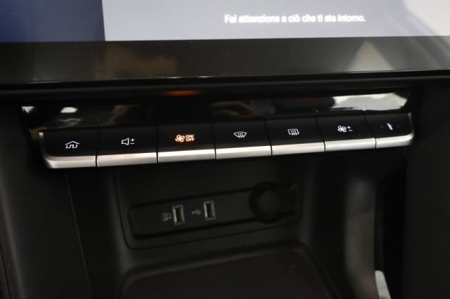 MG ZS usata 12