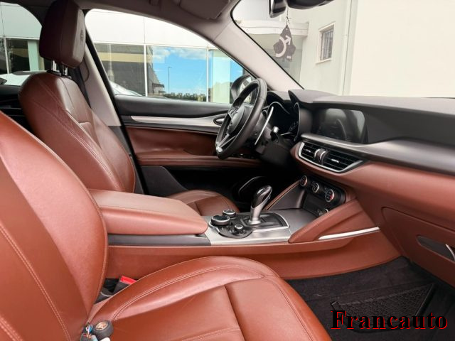 ALFA ROMEO Stelvio usata, con Boardcomputer