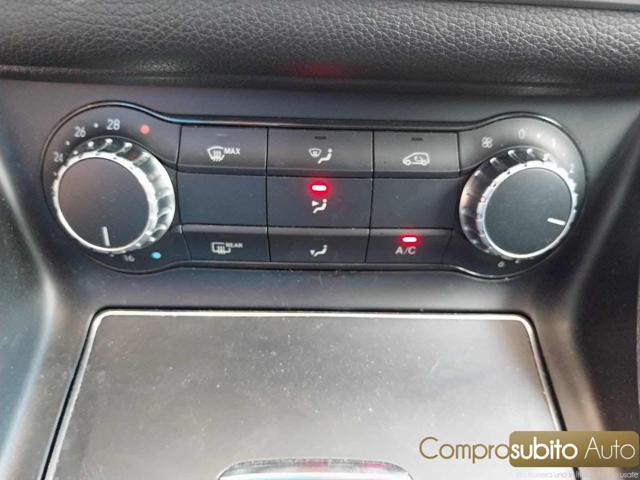 MERCEDES-BENZ CLA 180 usata 30
