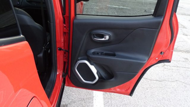 JEEP Renegade usata 51