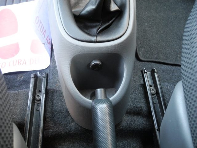 TOYOTA Aygo usata, con Lettore CD