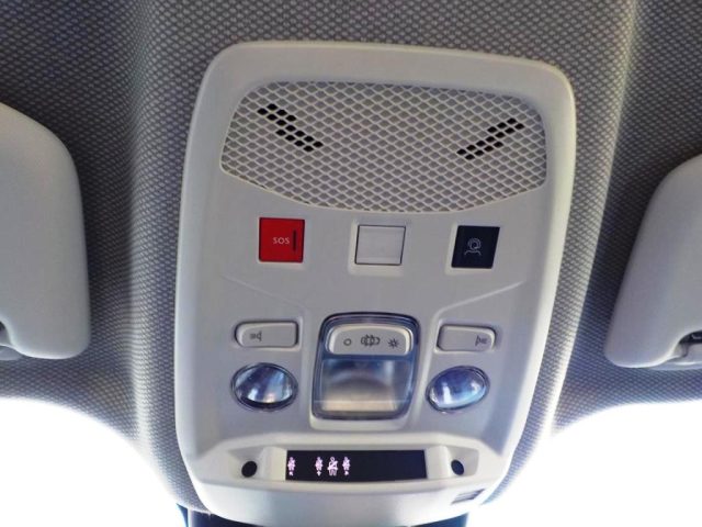 JEEP Avenger usata, con Autoradio digitale