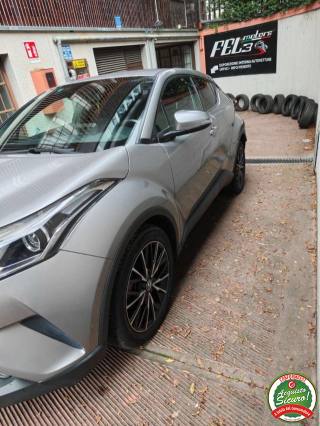 TOYOTA C-HR usata, con Airbag laterali