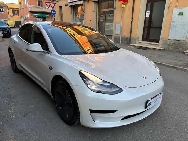 TESLA Model 3 usata, con Boardcomputer