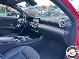 MERCEDES-BENZ A 180 usata, con Interni in pelle