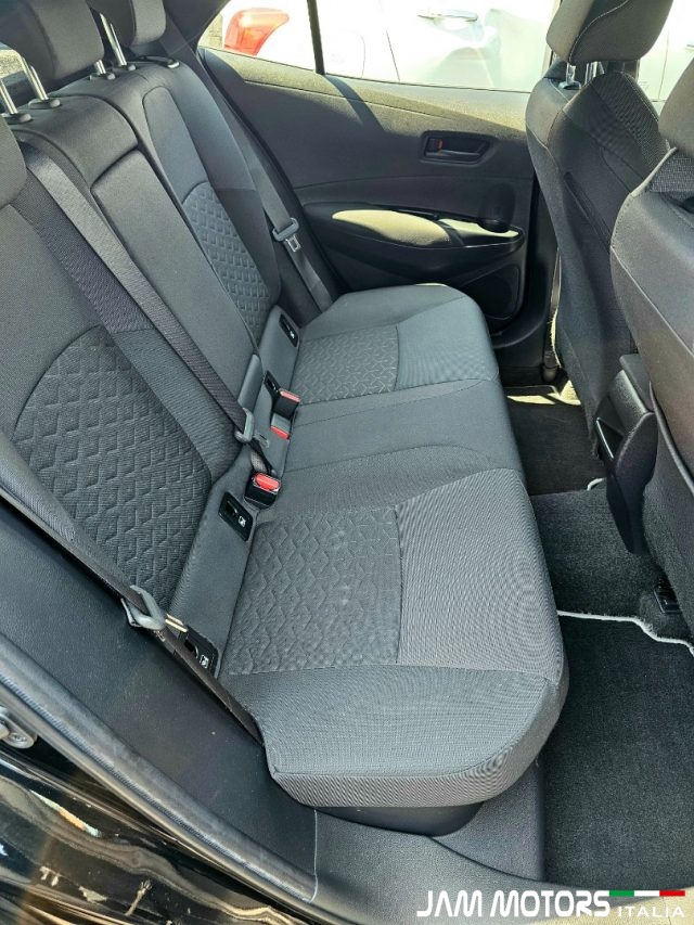 TOYOTA Corolla usata, con Servosterzo