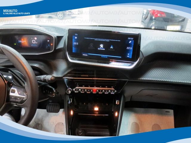 PEUGEOT 208 usata, con Autoradio