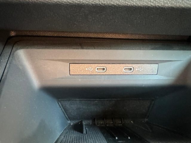 CUPRA Formentor usata, con Autoradio digitale
