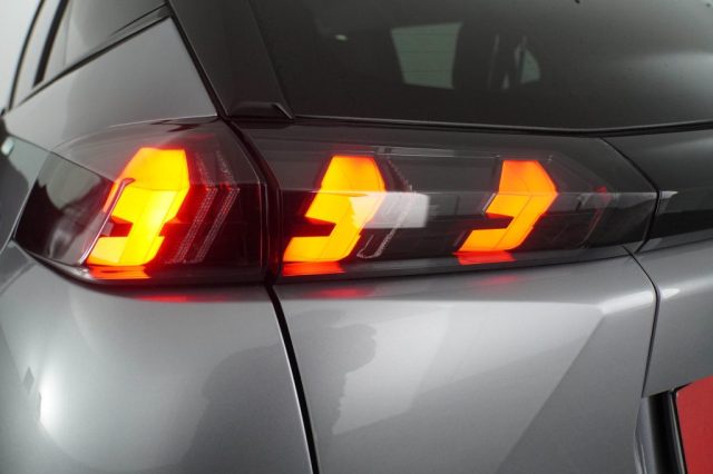 PEUGEOT 2008 usata 15