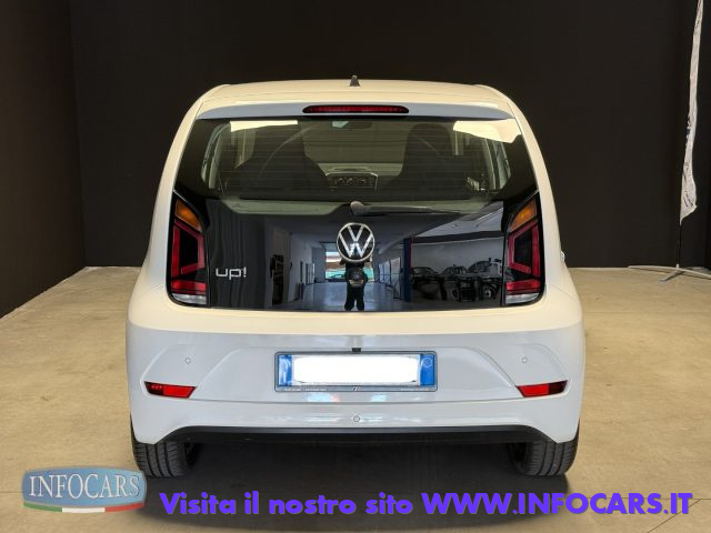 VOLKSWAGEN up! usata, con Touch screen
