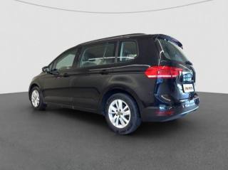 VOLKSWAGEN Touran usata, con Servosterzo